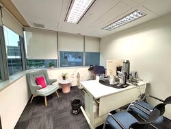 Odeon Towers (D7), Office #563993091